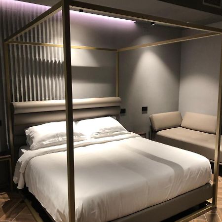 Materiaprima Camere-Rooms Mantova Bagian luar foto